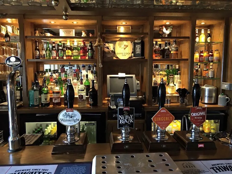 The Game Cock Inn Austwick 3*,